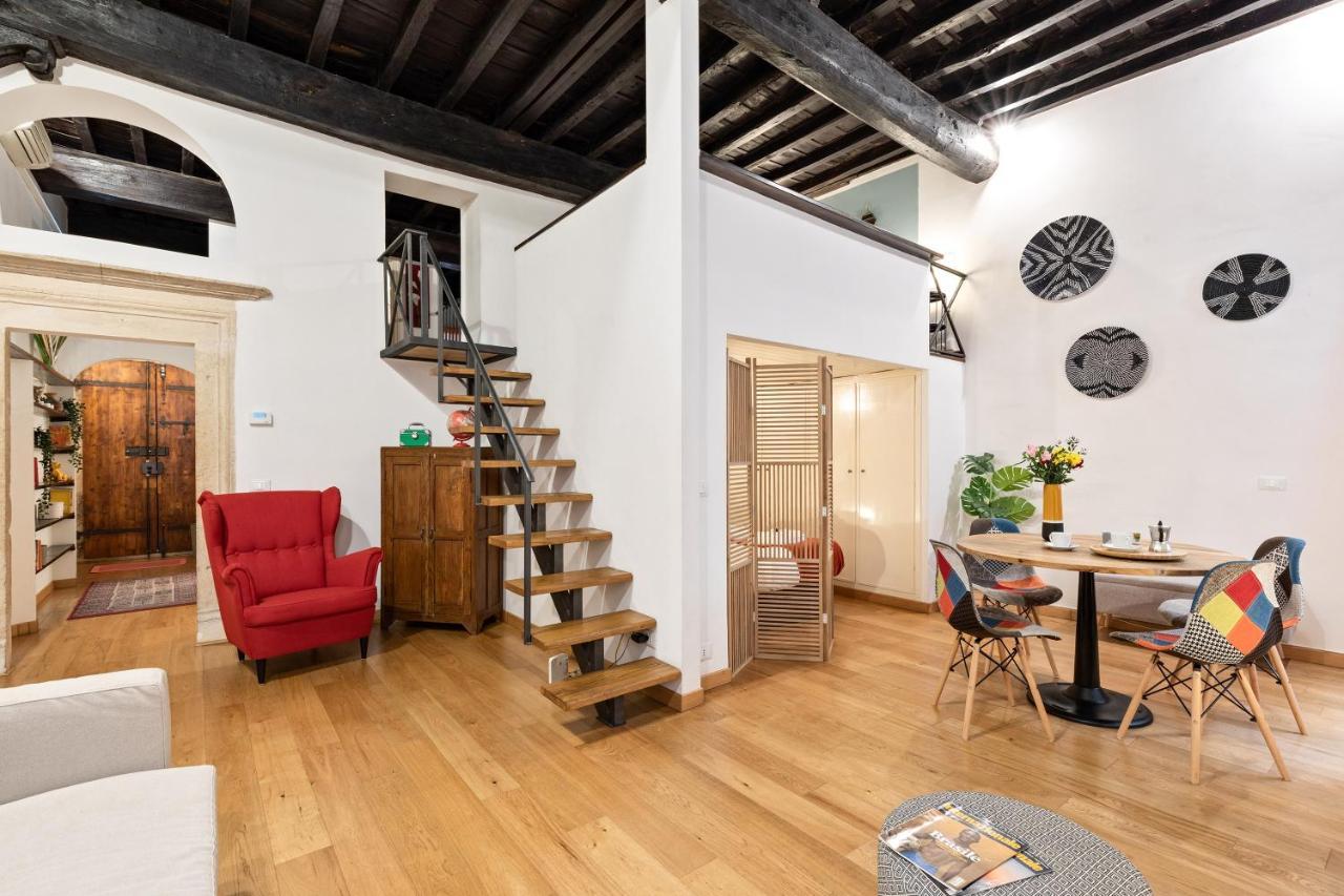 Rome As You Feel - Charming Loft In Navona Apartman Kültér fotó