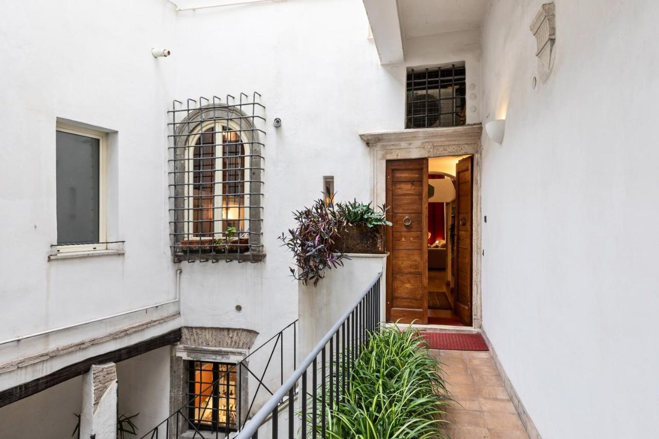 Rome As You Feel - Charming Loft In Navona Apartman Kültér fotó