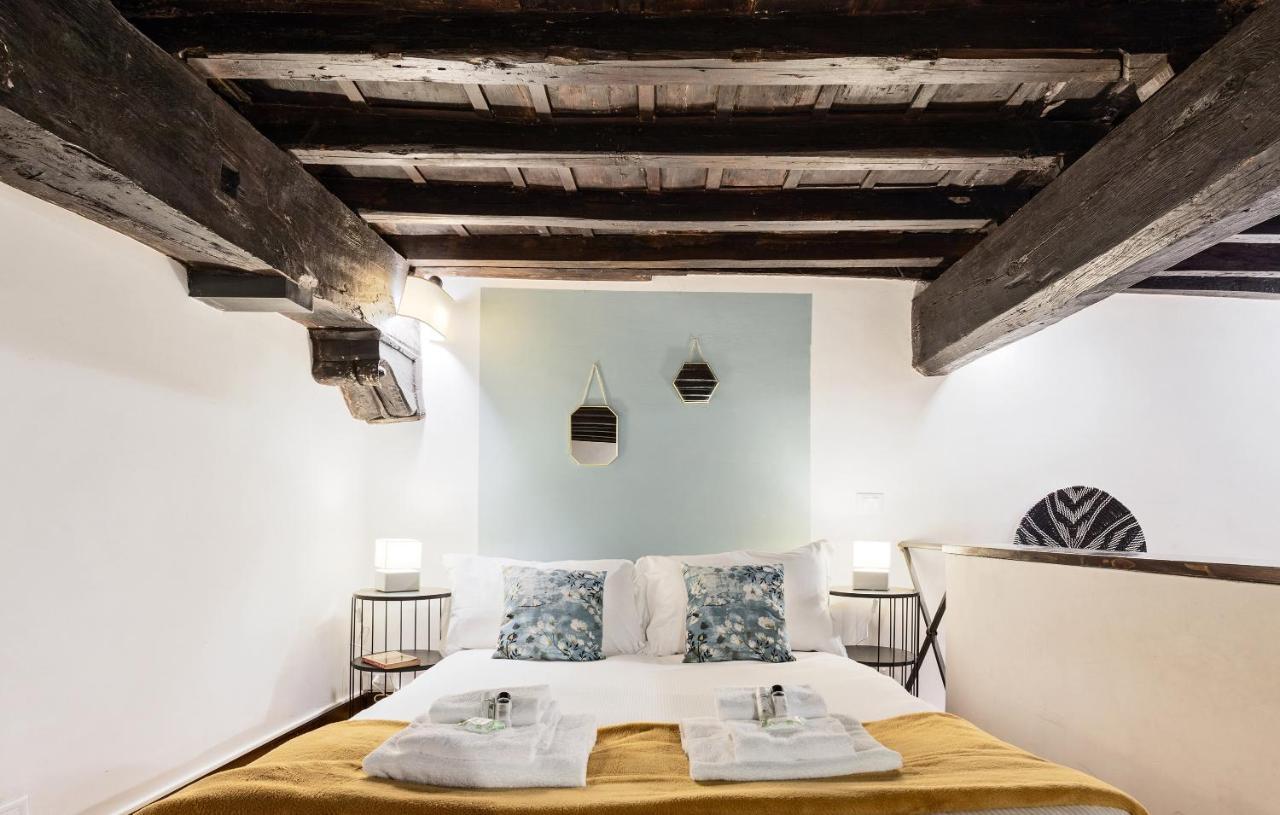 Rome As You Feel - Charming Loft In Navona Apartman Kültér fotó